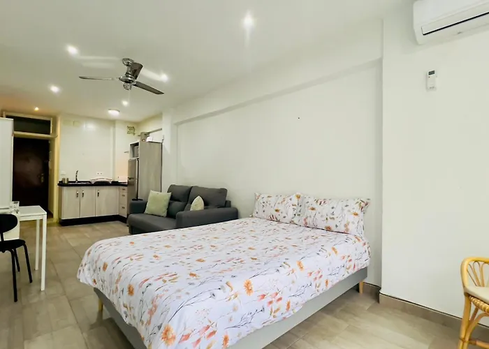 & Pool - South Costa, Appartement